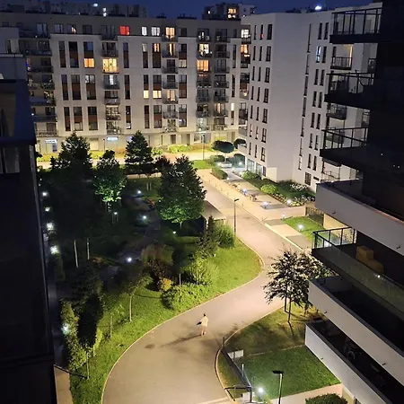 Appartamento Cozy Airport & Parking Varsavia